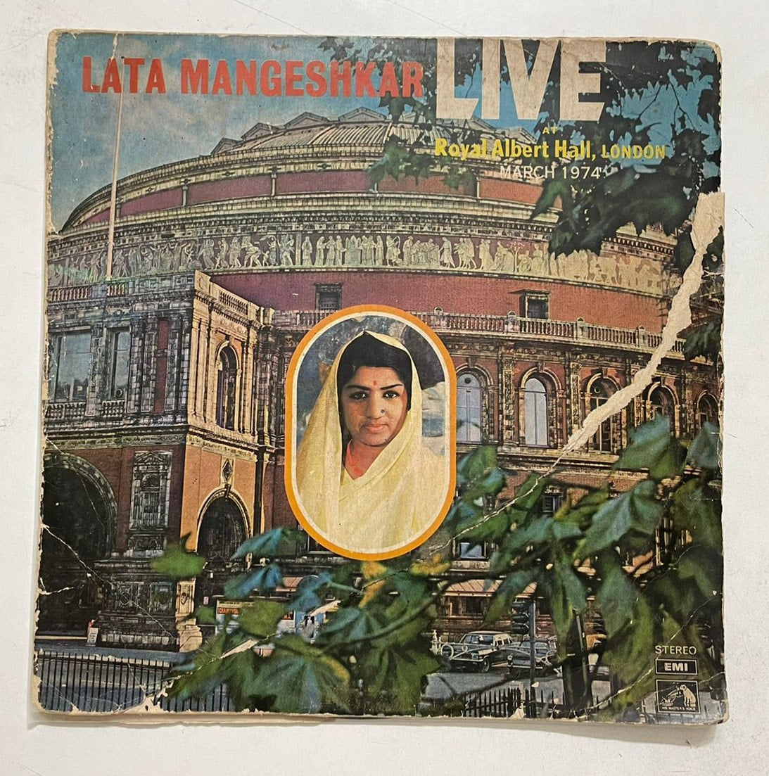LATA MANGESHKAR - LIVE AT ROYAL ALBERT HALL, LONDON, MARCH 1974 2LP (DII)
