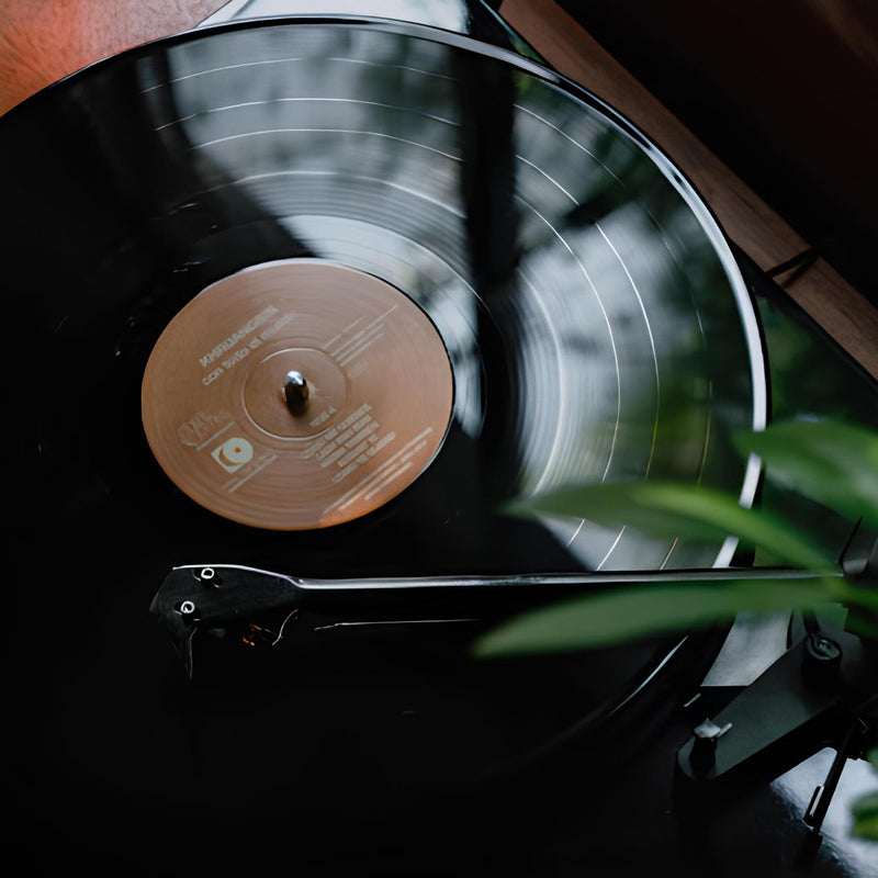 Product picture of a turntable