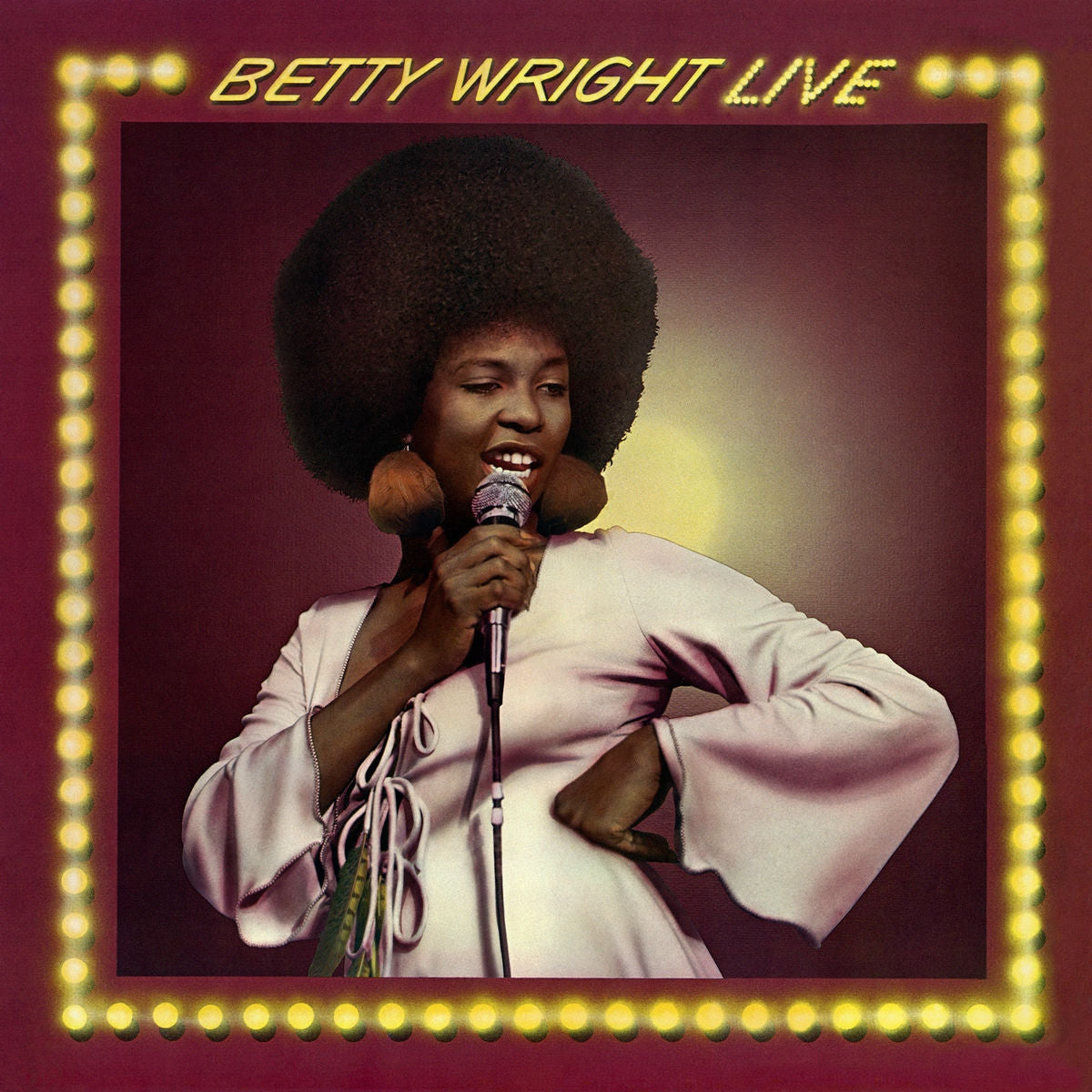 BETTY WRIGHT - LIVE