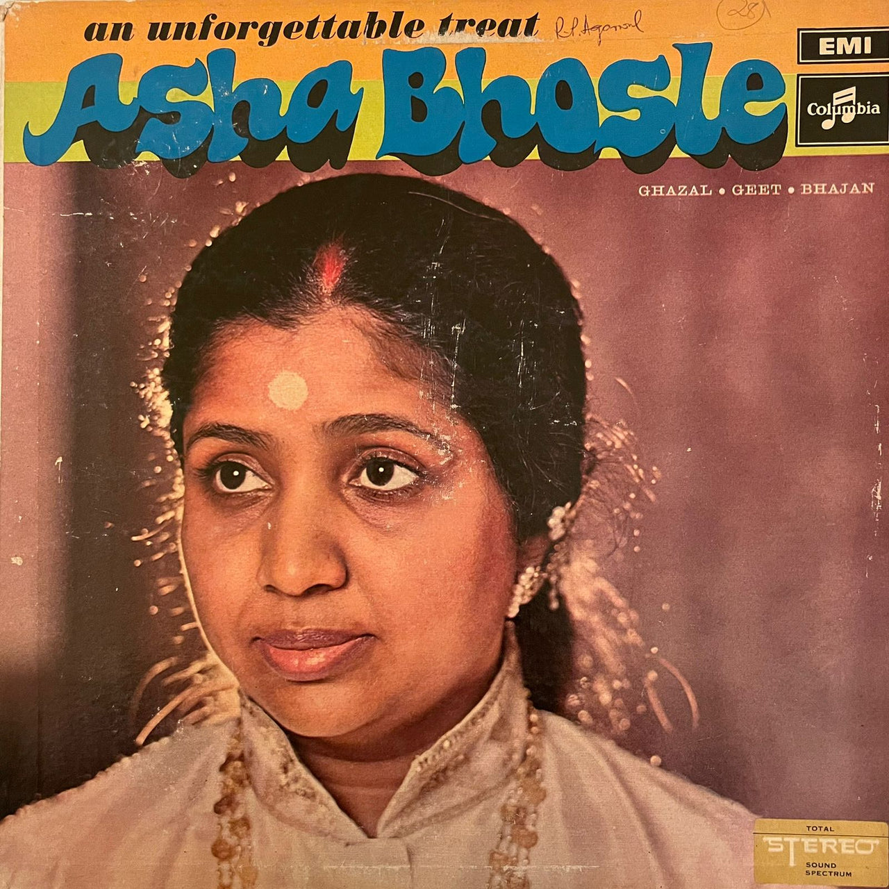 Asha Bhosle - An Unforgettable Treat (DII)